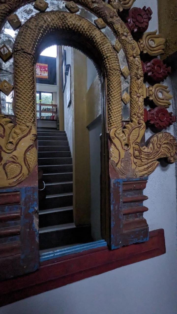 Blue Pillars Kandy Exterior photo