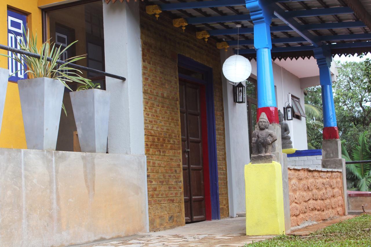 Blue Pillars Kandy Exterior photo